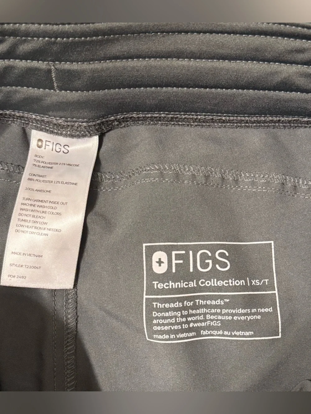 Figs Women’s Kade Cargo Scrub Pant in Moss Green XS-TALL - Picture 6 of 6